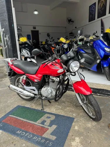 Suzuki GSR 125s 2013
