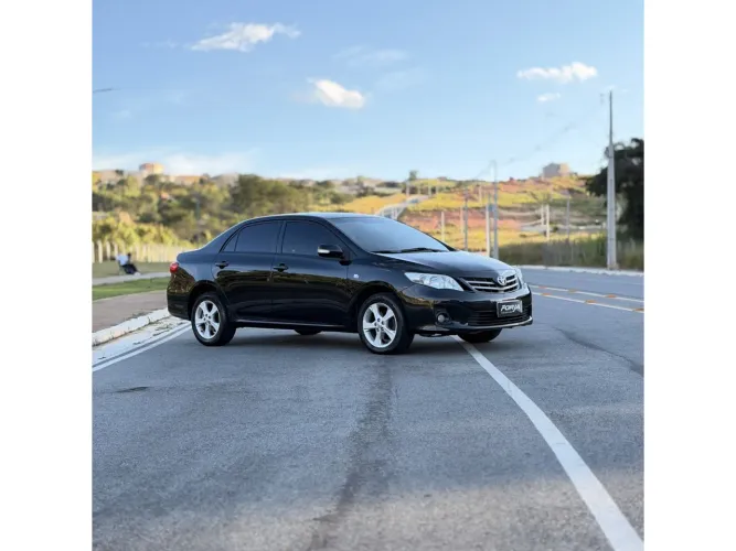 Toyota Corolla XEI 2.0 Flex 16V Aut. 2014