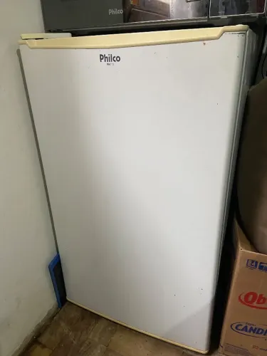 Frigobar Philco 110v