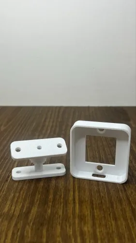Suporte Articulado de Parede/Teto para Sensor de Presença Quadrado