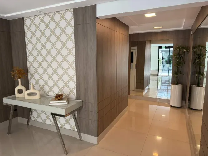 Apartamento à venda, 3 quartos, 1 suíte, 4 vagas, Centro - Florianópolis/SC