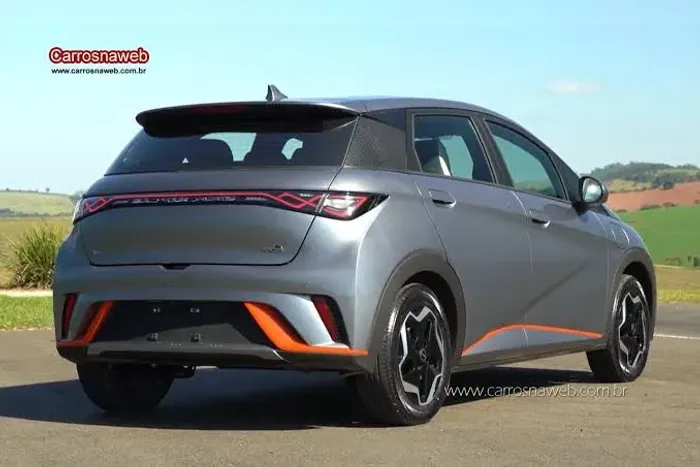 BYD Dolphin EV (Elétrico) 2024