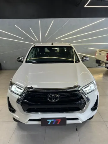 Toyota Hilux CD SRX 4X4 2.8 TDI 16V Diesel Aut. 2021