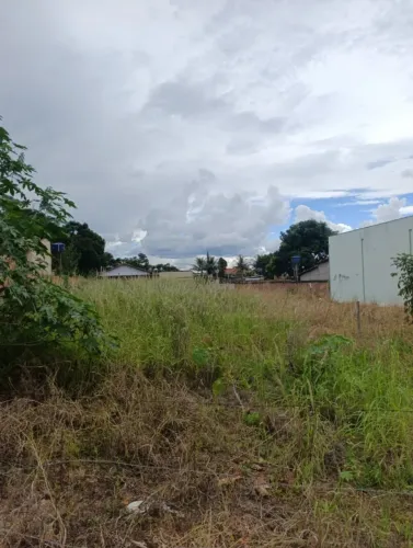 Dois lotes à venda no Bairro Goiá