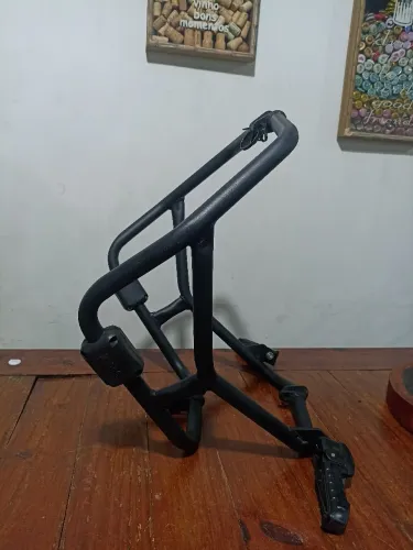 PROTETOR DE CARENAGEM, SUPORTE DE BAÚ E AFASTADOR DE ALFORGES DA CB 500X