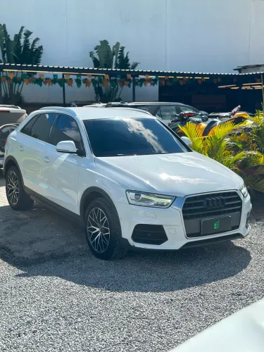 Audi Q3 1.4 TFSI/TFSI Flex S-tronic 5P 2019