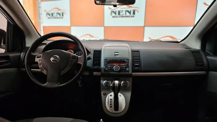 Nissan Sentra S 2.0/ 2.0 Flex Fuel 16V Aut. 2011