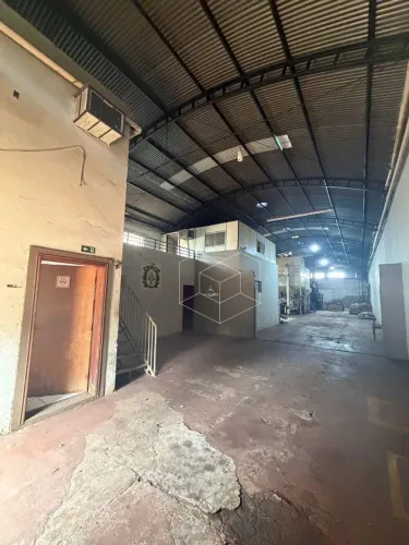 Barracão à venda, 617 m² por R$ 1.000.000,00 - 1ª Zona Industrial - Jaú/SP