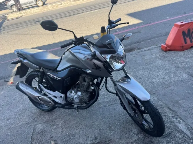 Honda cg fan 160 2023 aceito troca financio parcelo no cartão