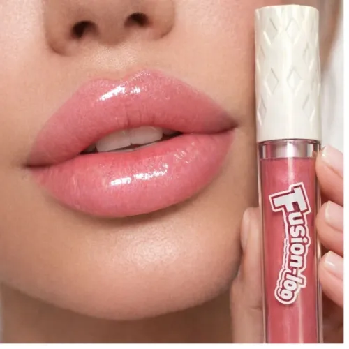 Gloss Efeito Bocão e Brilho Intenso