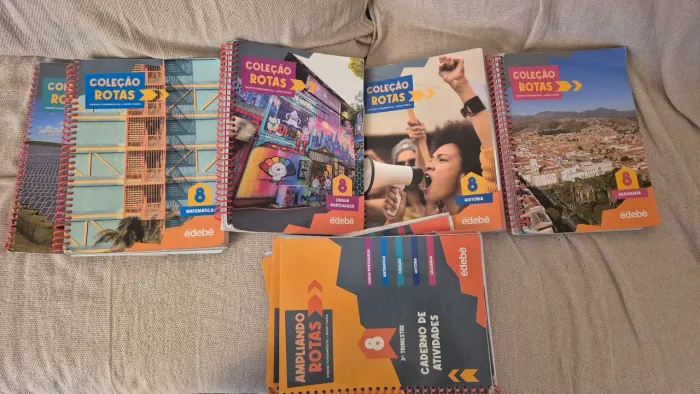 Livro coleção rotas 8° ano rede salisiana.