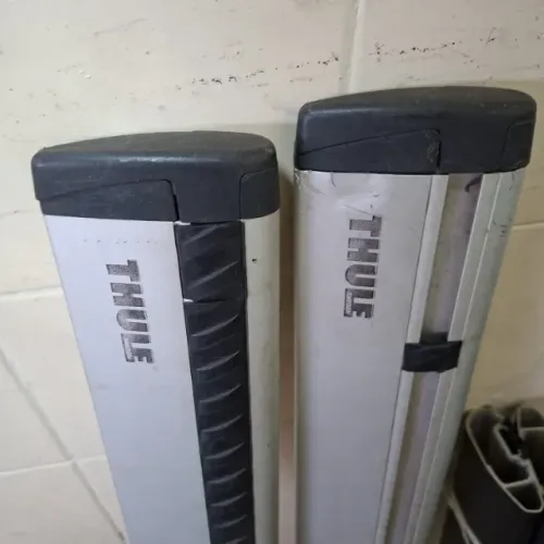 Par de Barras Thule 108cm Wingbar Prata