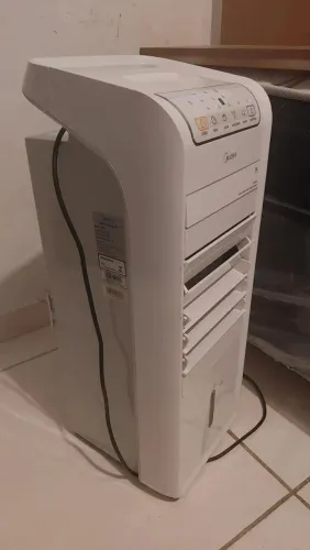 Umidificador de ar midea semi novo