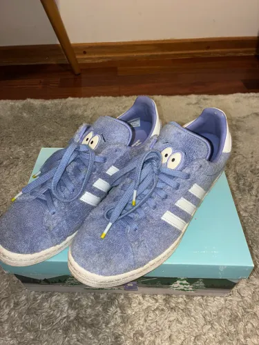 Tênis Adidas Toalinha
