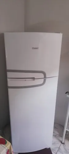 Geladeira Consul muito nova, na garantia!!!