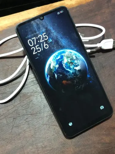 Celular Xiaomi Redmi 13c 256GB 8GB RAM