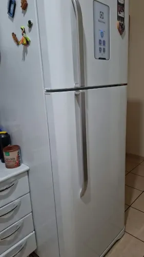 Vendo geladeira eletrolux