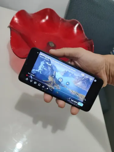 Celular intel A50