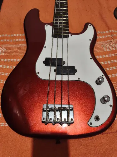 Vendo baixo 4 Cordas PHX