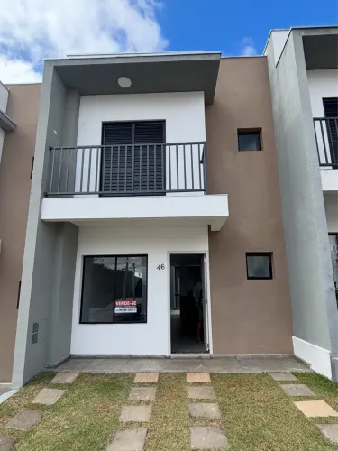 Casa a venda São Roque/SP condomínio fechado
