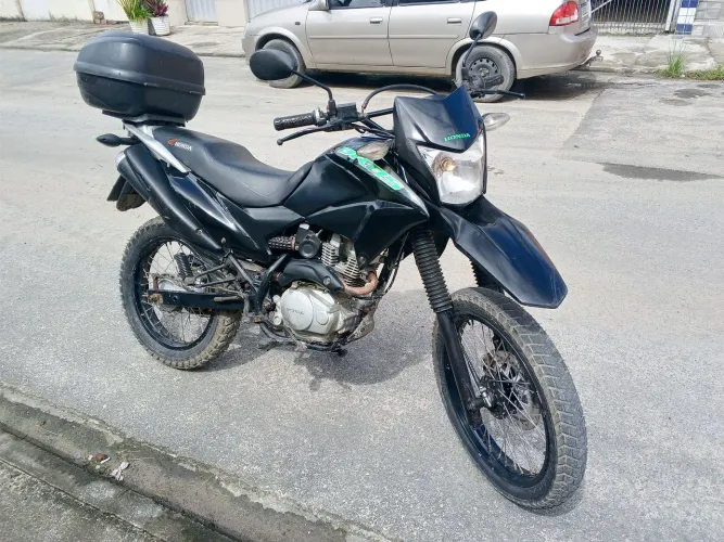 Bros 150  2011 completa toda em dias e só transferir 