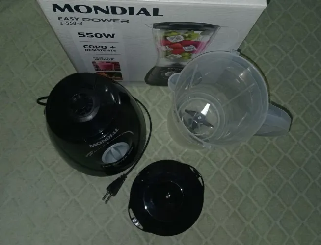 Vendo Liquidificador, Na Caixa