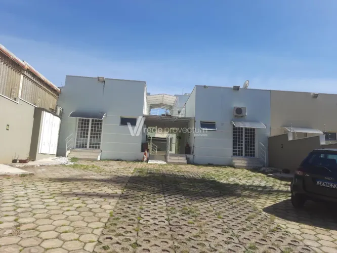 prédio à venda no bairro Santa Cândida em Campinas