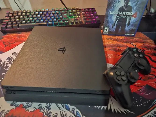 IMPECAVEL PS4 SLIM 500GB