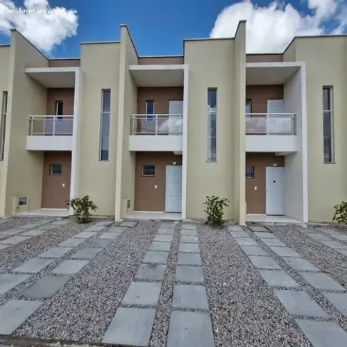 Casa para Locação em Fortaleza, Prefeito José Walter, 2 dormitórios, 1 suíte, 1 banheiro, 