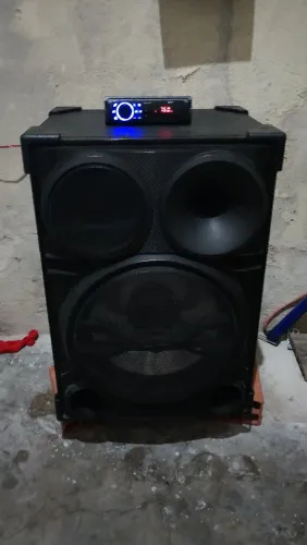 Som Sony muito potente sh2000