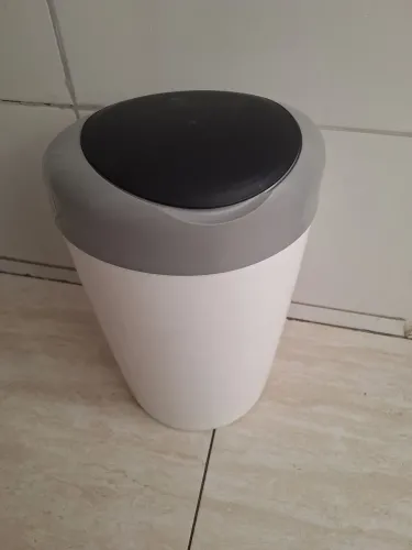 Lixeira anti odor de fraldas descartáveis 