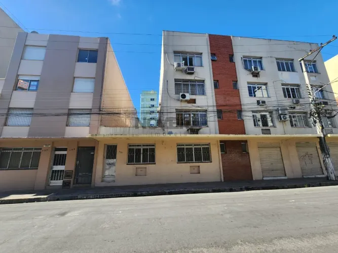 Apartamento central 01 dormitório.
