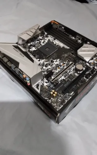 Placa mãe AMD steel legend modelo b450