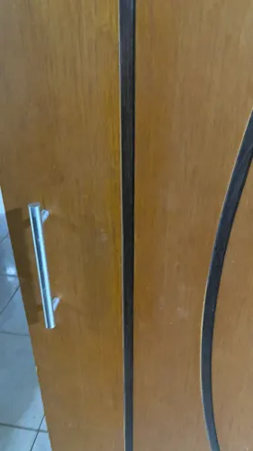 Porta 2,10 altura por 76cm de largura 