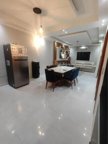 Vendo Casa Reformada
