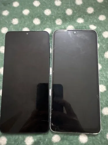 Celulares Samsung A06, A05, tela quebrada !