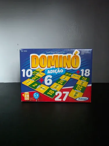 Vendo dominó de adição