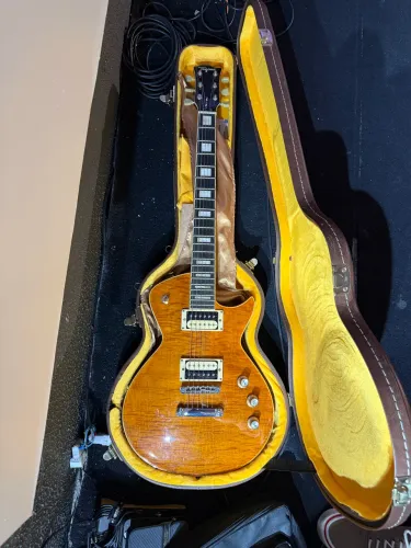 Tagima Mirach Lespaul 