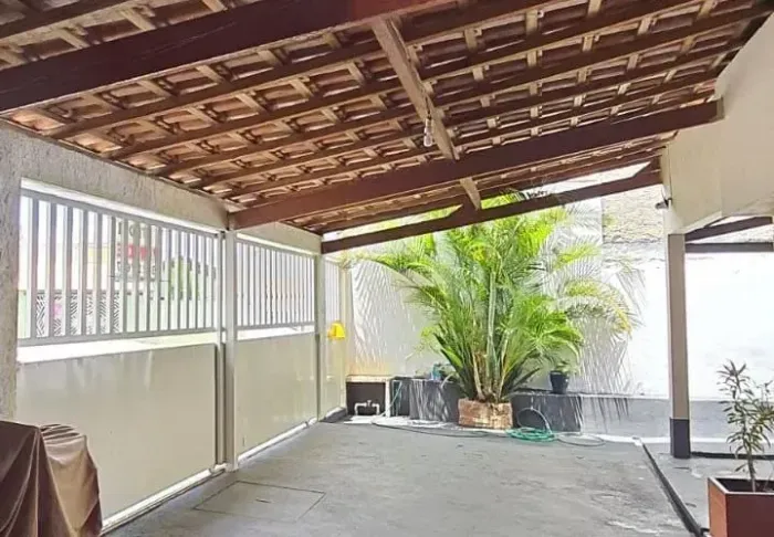 Casa com 3 dormitórios à venda, 130 m² por R$ 400.000 - Jardim Bela Vista - Taubaté/SP