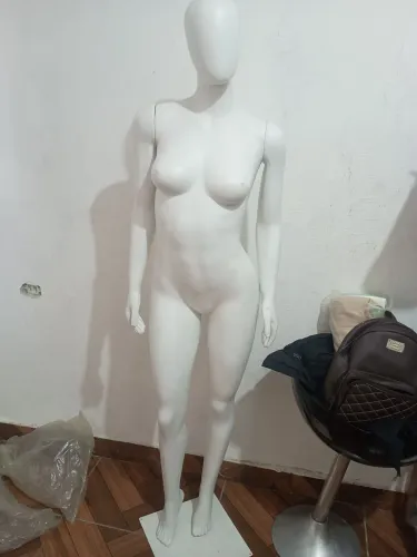 Manequins feminino 