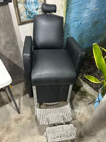Cadeira de Barbeiro Ferrante