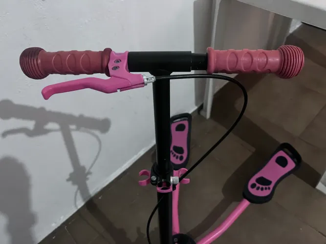 Patinete Frog Ski Radical 3 Rodas Infantil Dobrável Trinete Cor Rosa