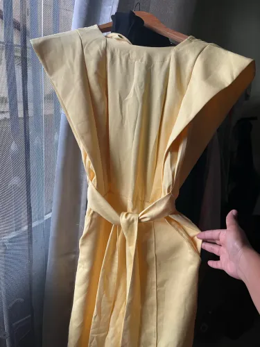 Macacão AMARELO 60$ veste 38-42