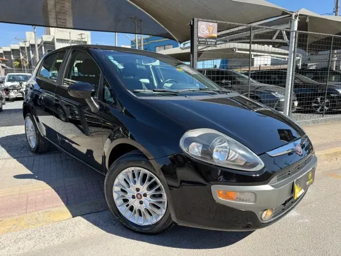 Fiat Punto Essence 1.6 Flex 16V 5P 2016