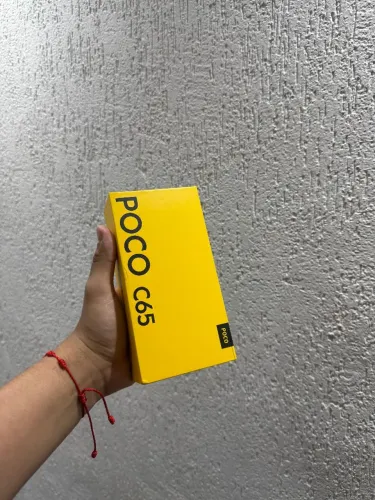 Celular poco C65 