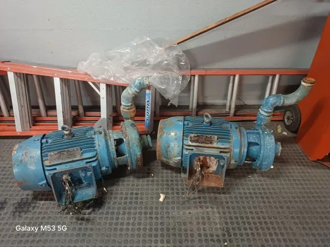 2 Bombas de 20cv com defeito por 2 Mil Reais