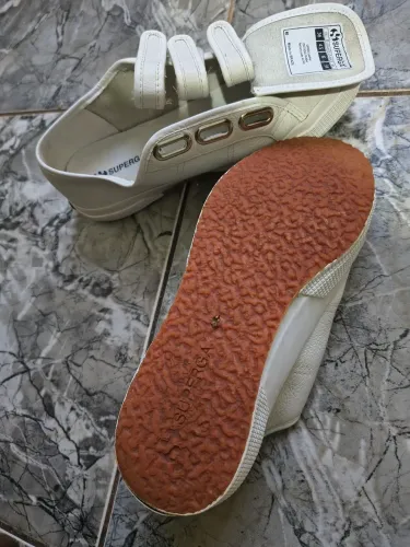 tênis superga