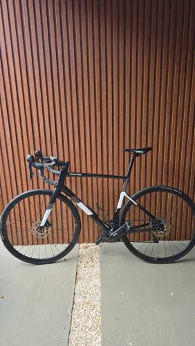 Bicicleta Speed Cannondale Supersix Evo 2023