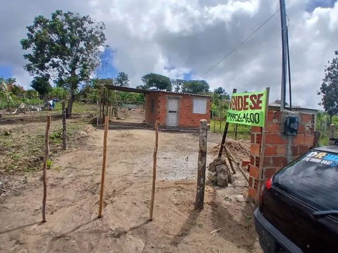 Terreno com casa vender ou trocar em strada 