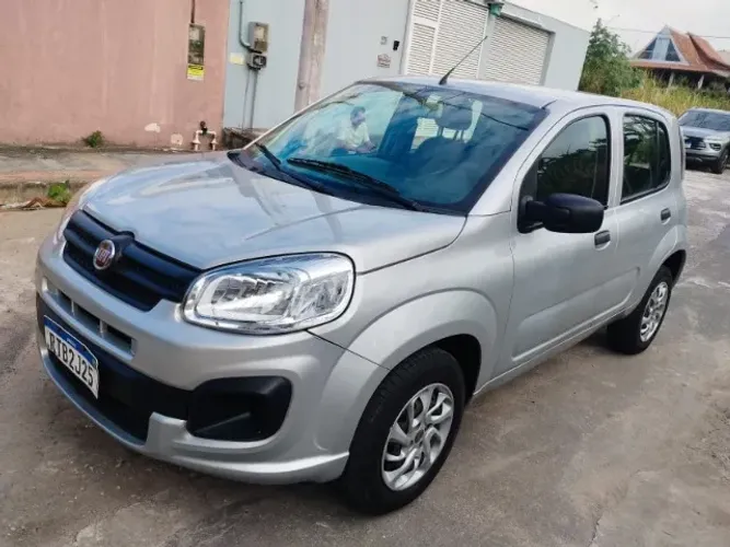 Fiat Uno Attractive 1.0 EVO Fire Flex 8V 5P 2021